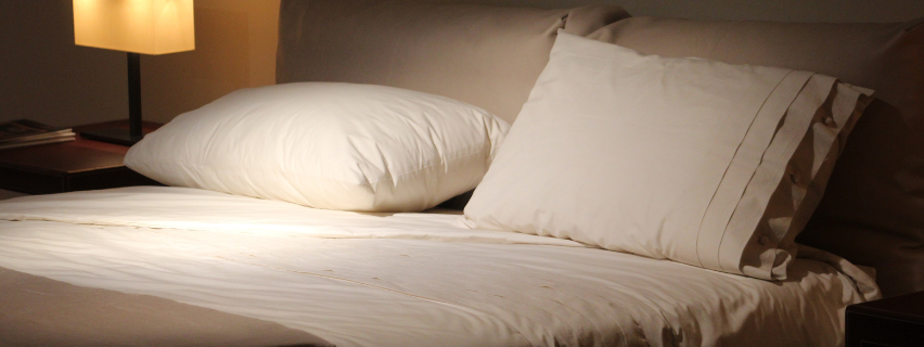 Kto wymyślił łóżko i jaką rolę odgrywa ono we współczesnym świecie?